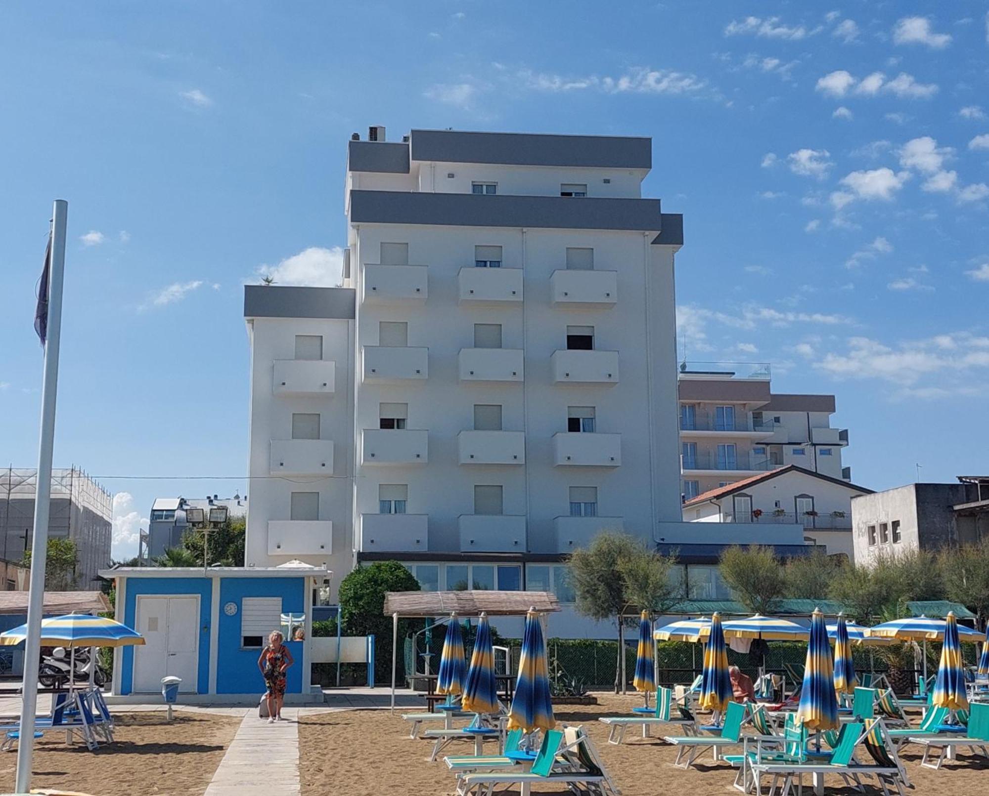 Hotel Driade Sul Mare Rimini Exterior foto